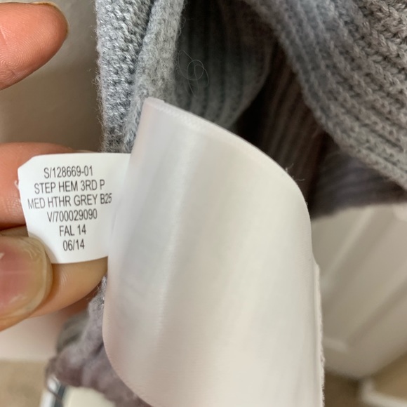 Banana Republic Open Front Cardigan - Picture 5 of 6